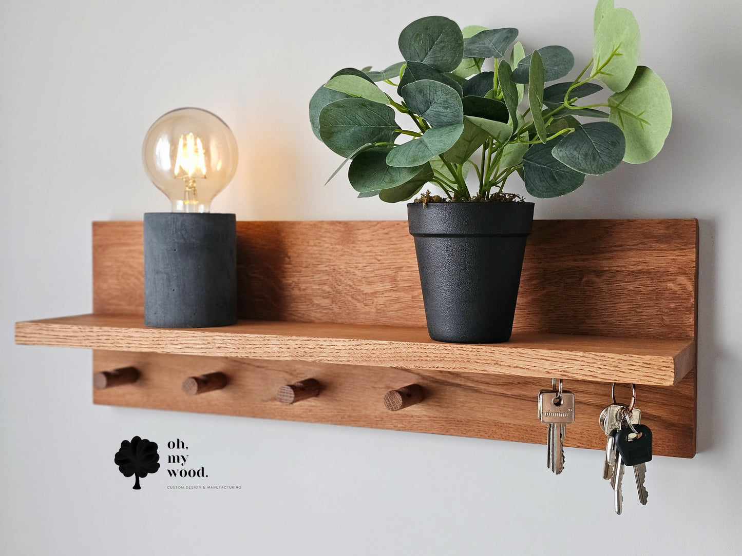 Wooden entryway organizer