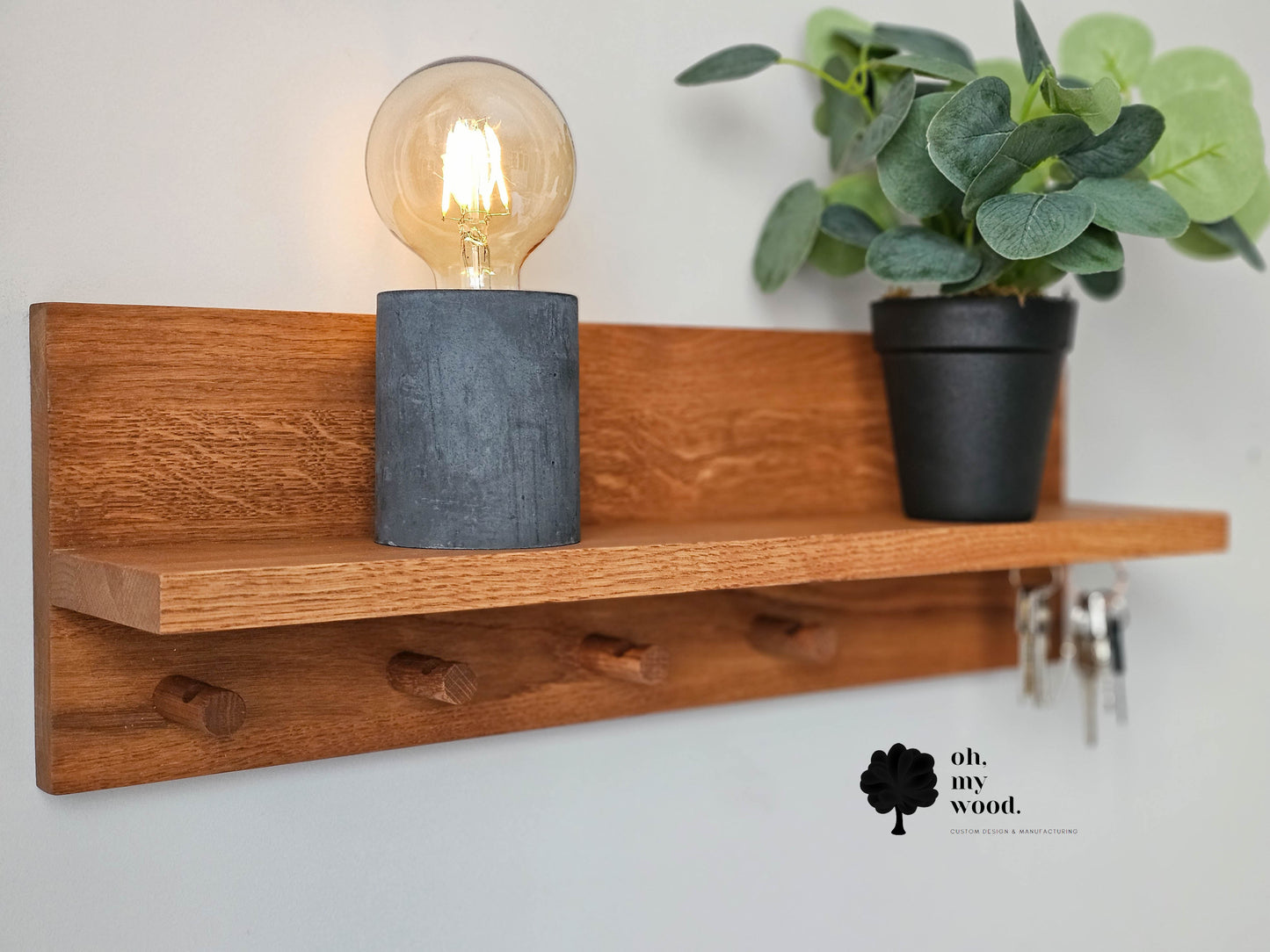 Wooden entryway organizer