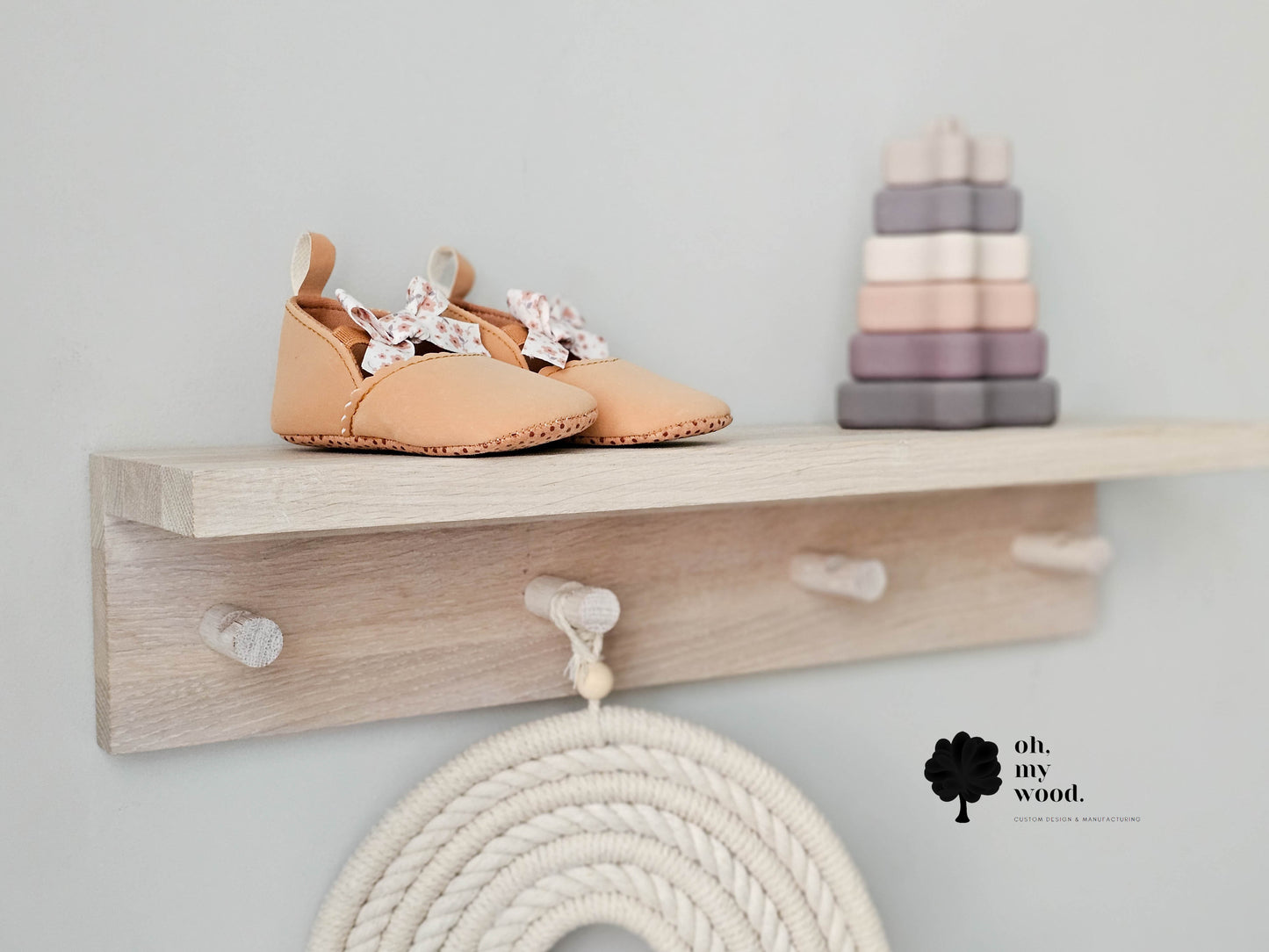 Wooden coat rack with shelf