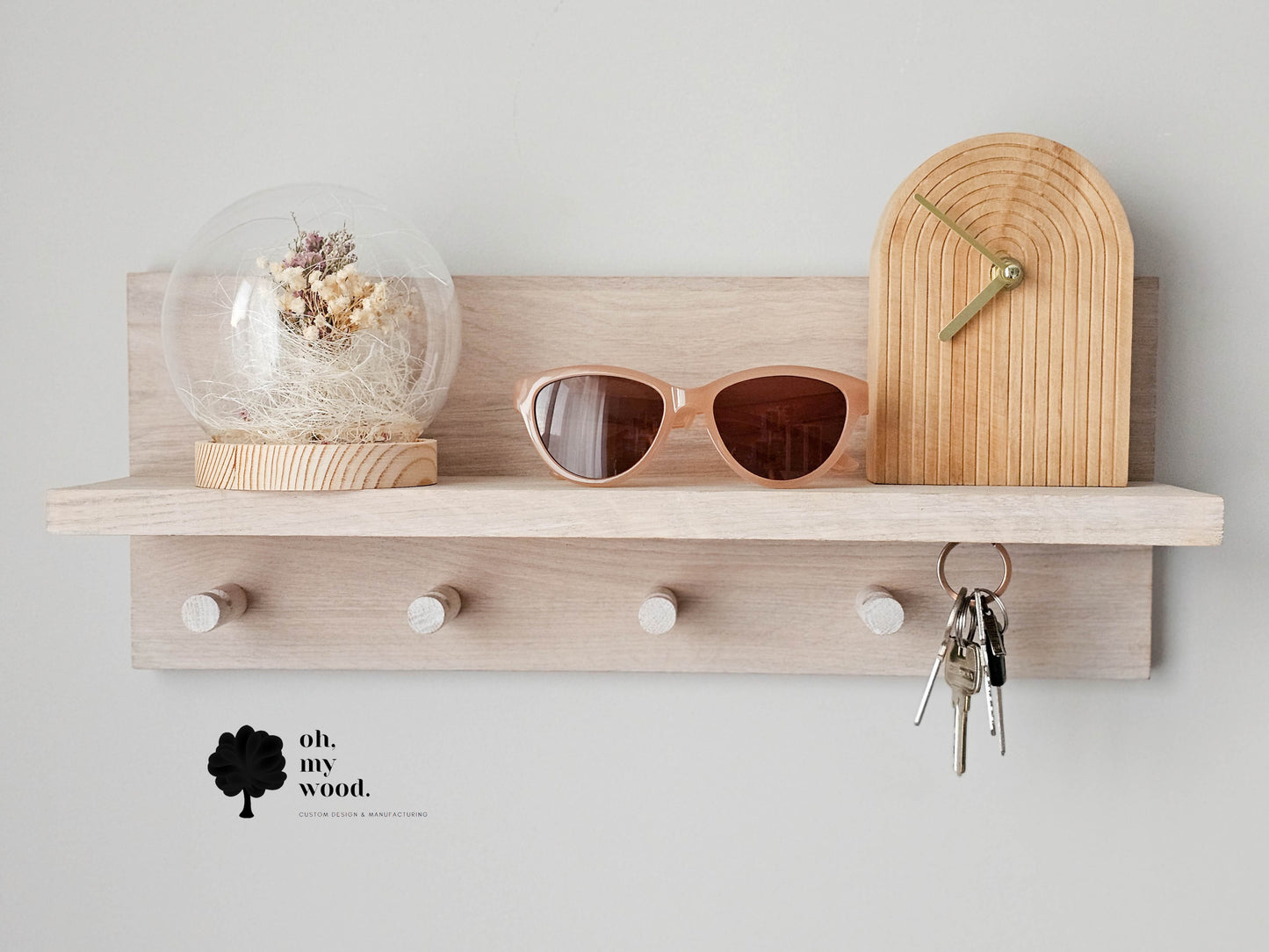 Wooden entryway organizer