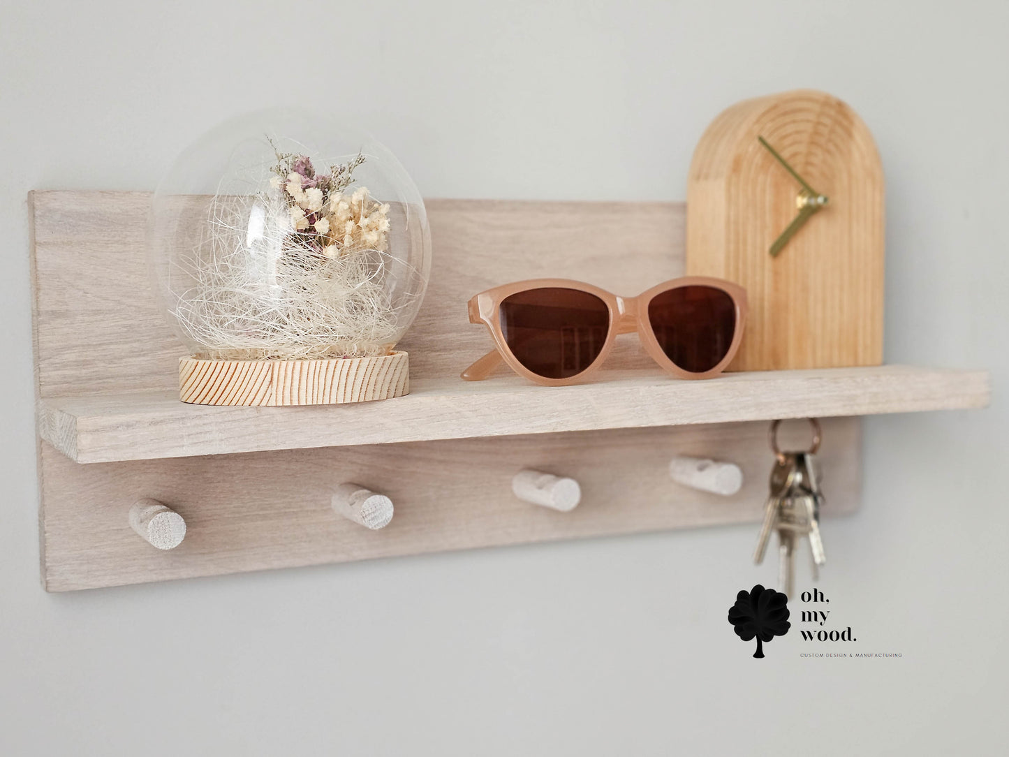 Wooden entryway organizer
