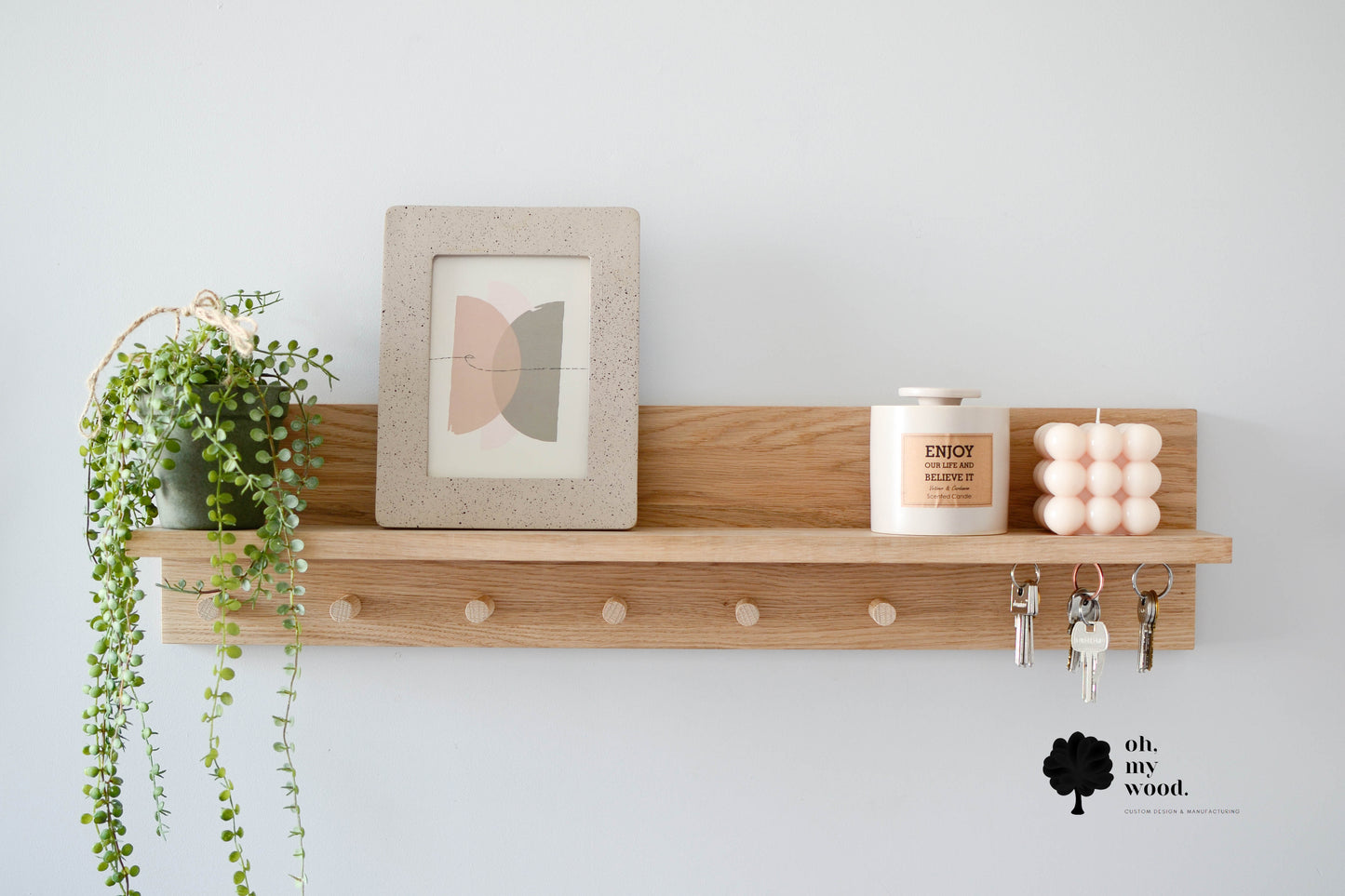 Wooden entryway organizer