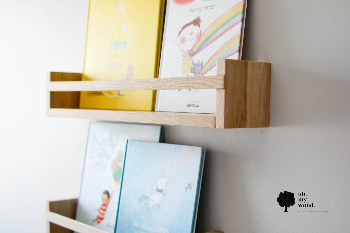 Wooden nursery kids bookshelf