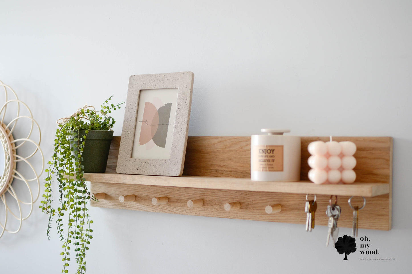Wooden entryway organizer