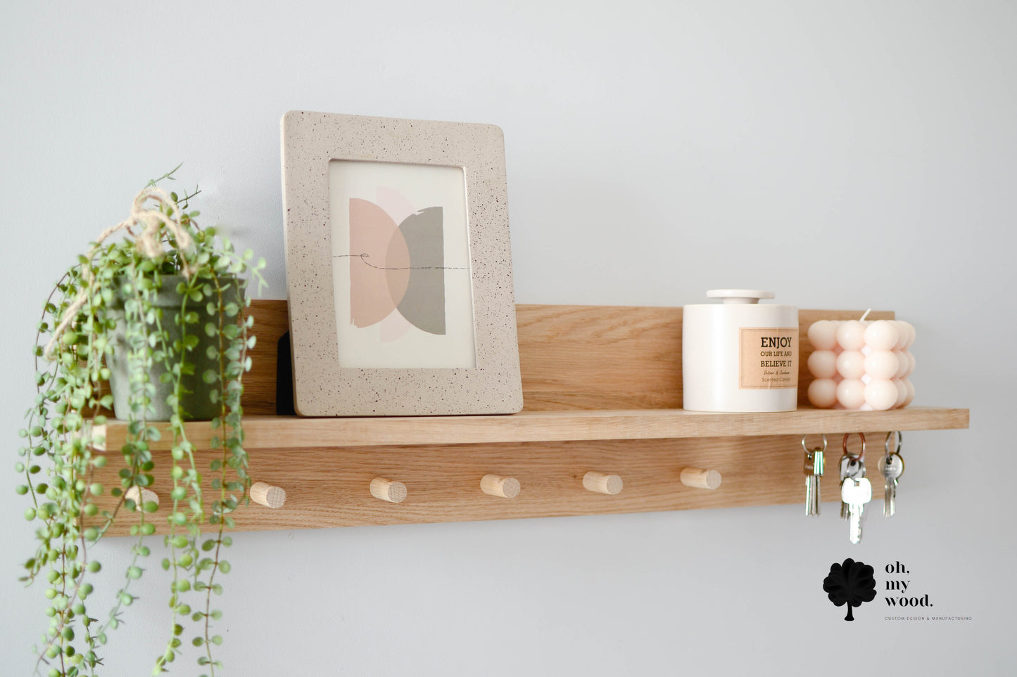 Wooden entryway organizer