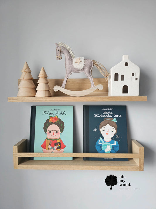 Set of 2 wooden kids nursery shelf